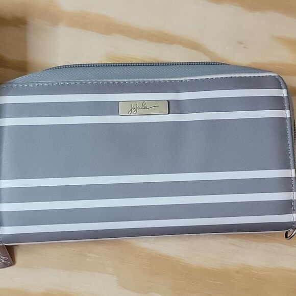 Ju-Ju-Be Bag and‎ Wallet - Picture 2 of 11